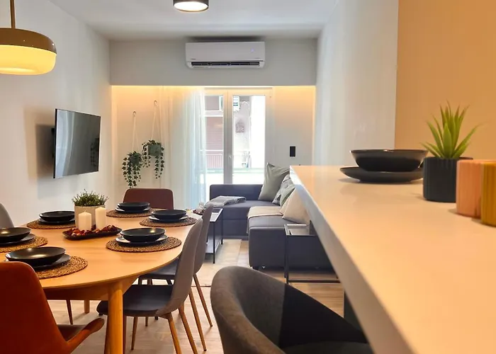 Kritonos Eclectic Apartment In Pangrati