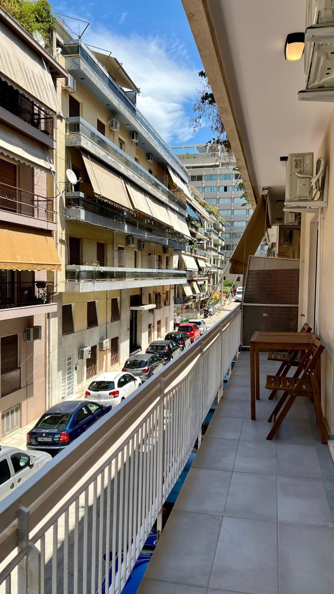 Kritonos Eclectic In Pangrati Apartment